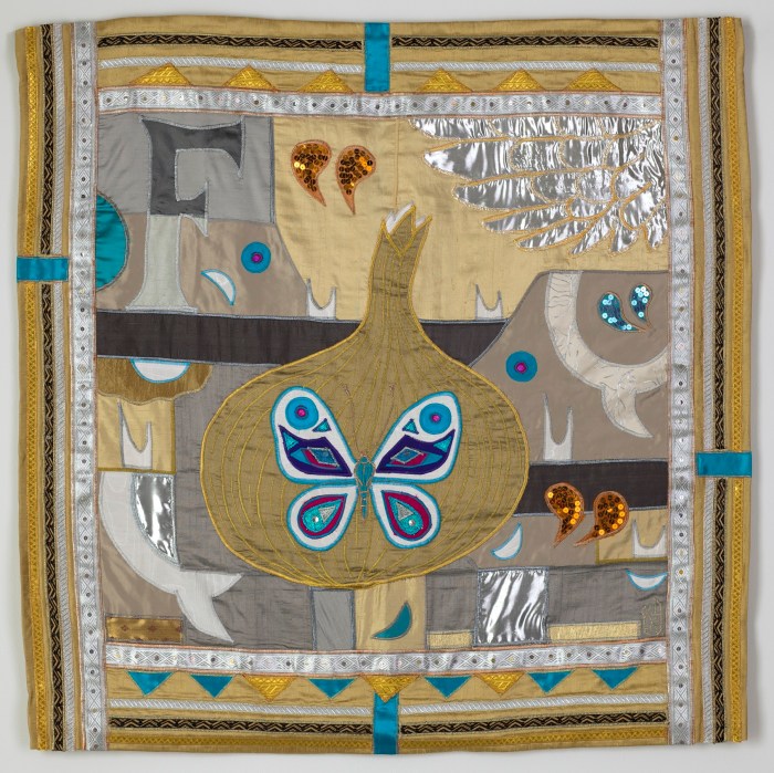 2018 Sipuli (The Onion) 105 x 105